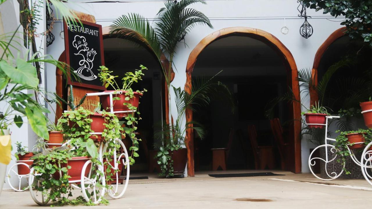 Hotel Principe I Puerto Maldonado Exterior photo